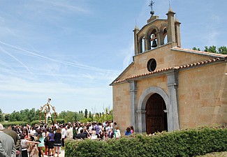 Misa en la Ermita de la Virgen del Olmo